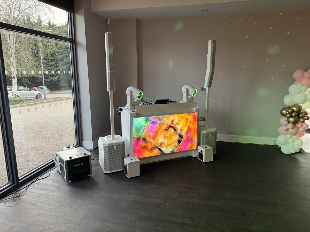 Setup with balloon arch